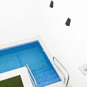 https://azahar-de-sevilla-apartments.es-andalucia.com